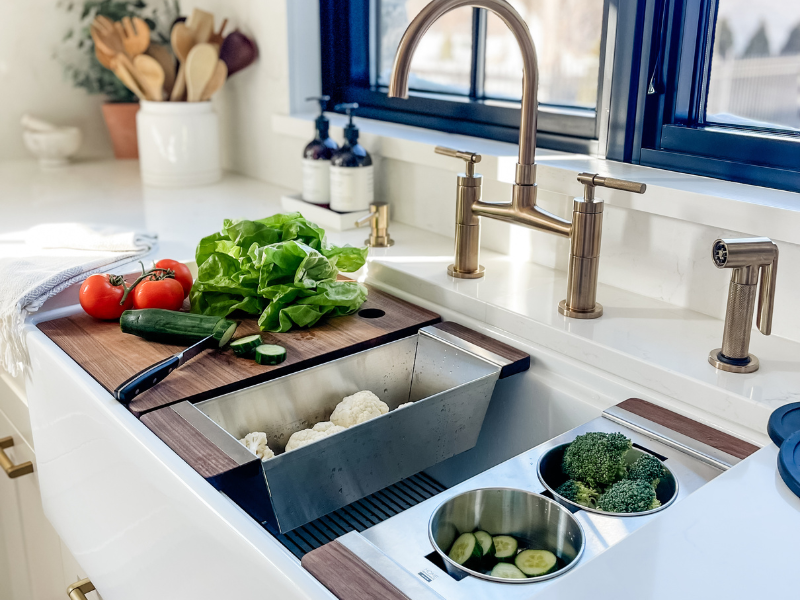 Image banner kitchen and sink fireclay Fira Home Refinements Image banner kitchen and sink fireclay